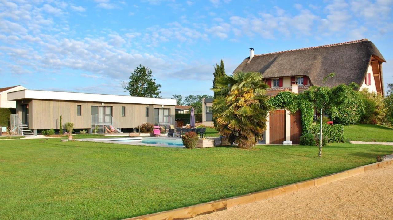 Bed and Breakfast La Cle Des Chaumes à Boisset-lès-Montrond Extérieur photo