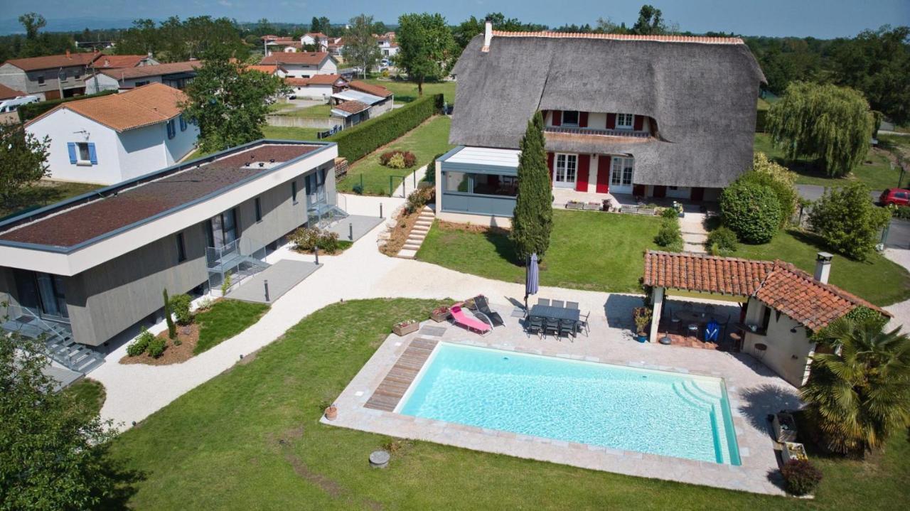 Bed and Breakfast La Cle Des Chaumes à Boisset-lès-Montrond Extérieur photo