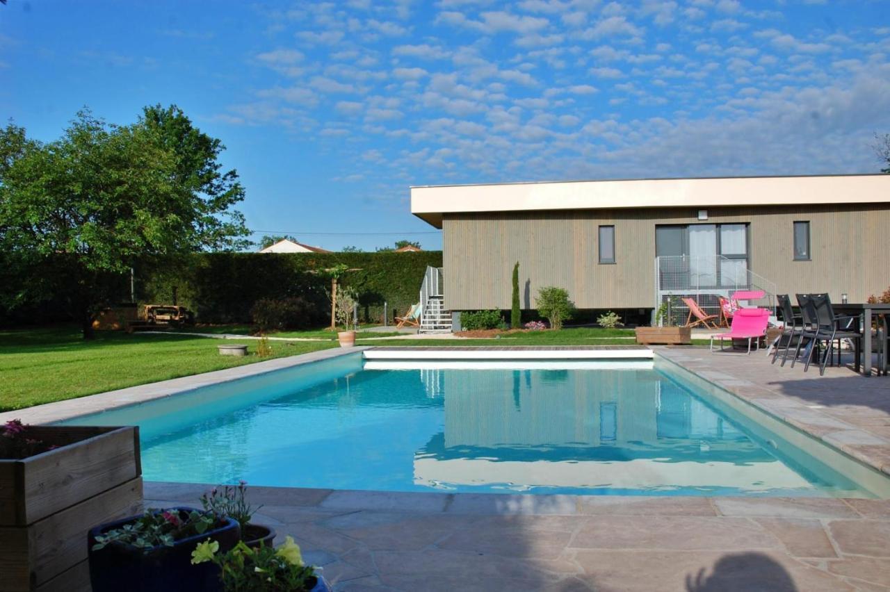 Bed and Breakfast La Cle Des Chaumes à Boisset-lès-Montrond Extérieur photo